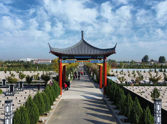 保定墓地园区环境